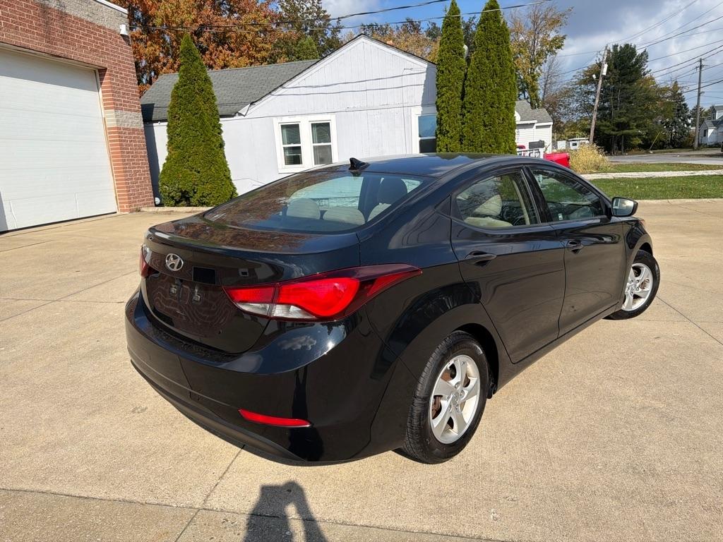 Hyundai Elantra GLS M/T 2014