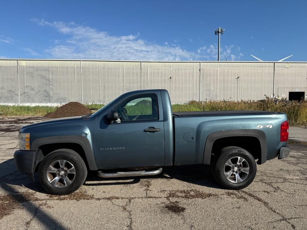 Chevrolet Silverado 1500 Work Truck 4WD 2010
