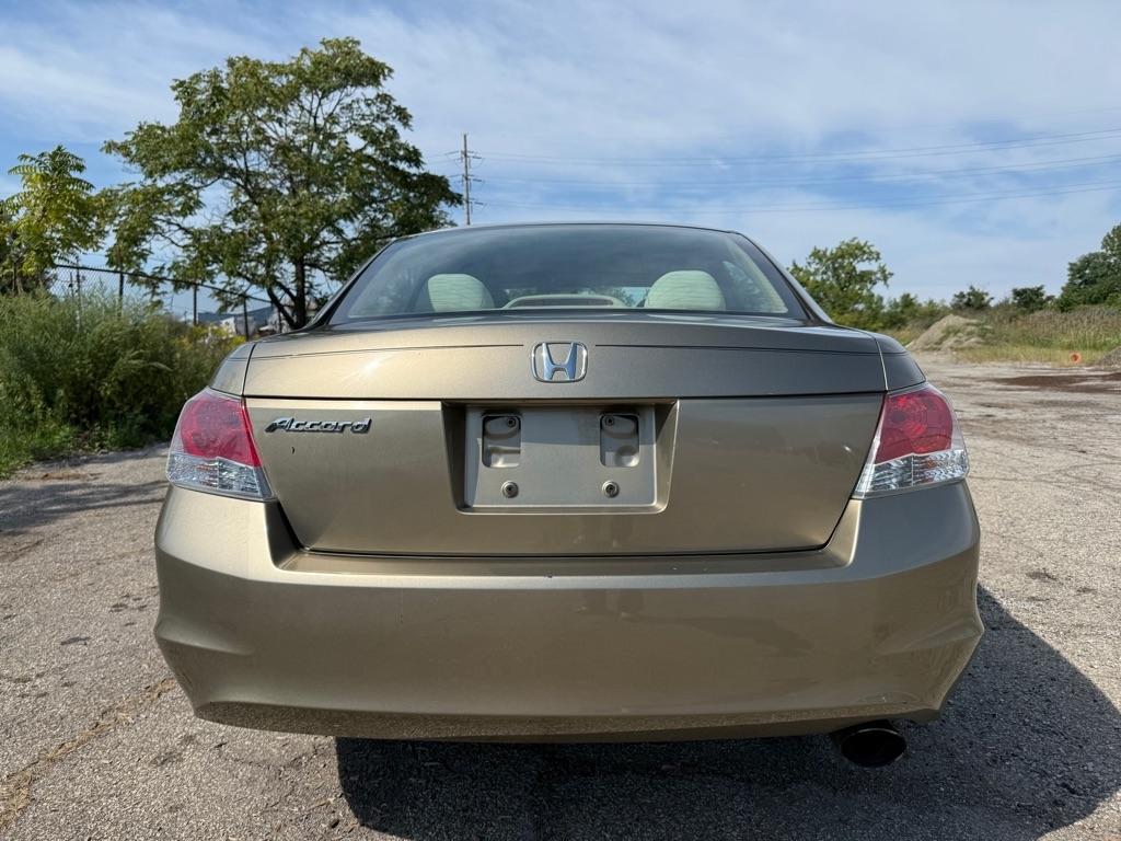 Honda Accord LX-P Sedan AT 2010