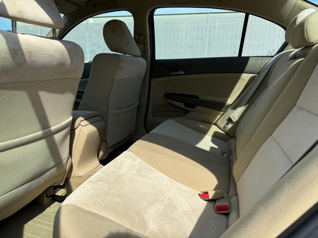 Honda Accord LX-P Sedan AT 2010