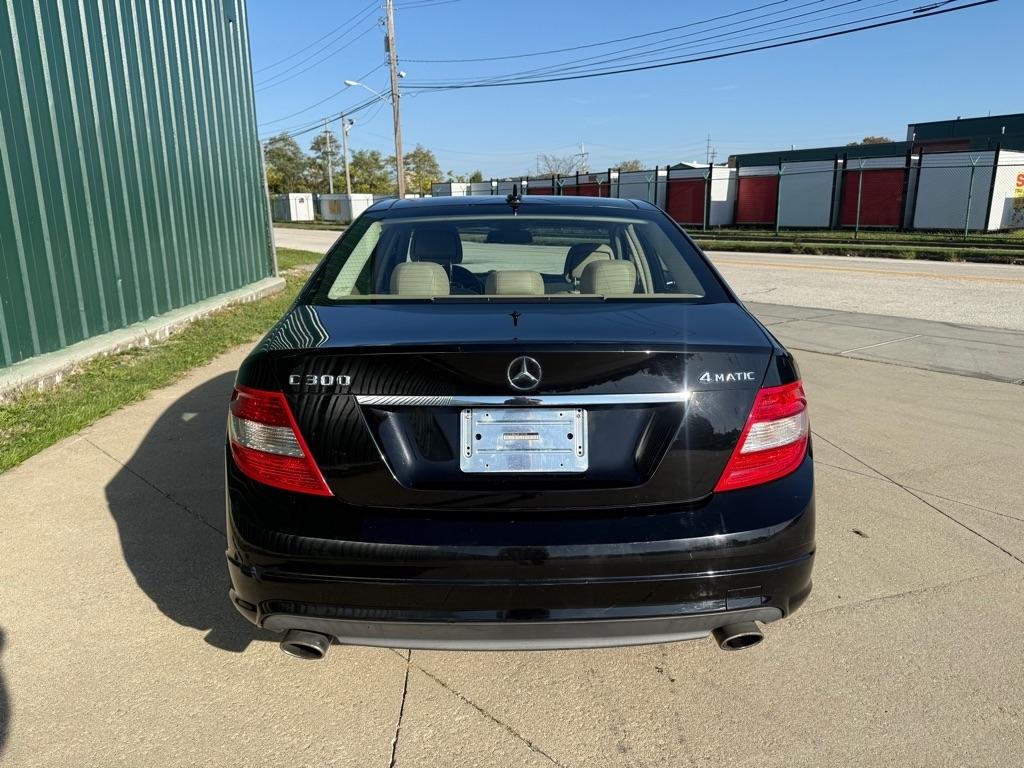 Mercedes-Benz C-Class C300 4MATIC Sport Sedan 2010