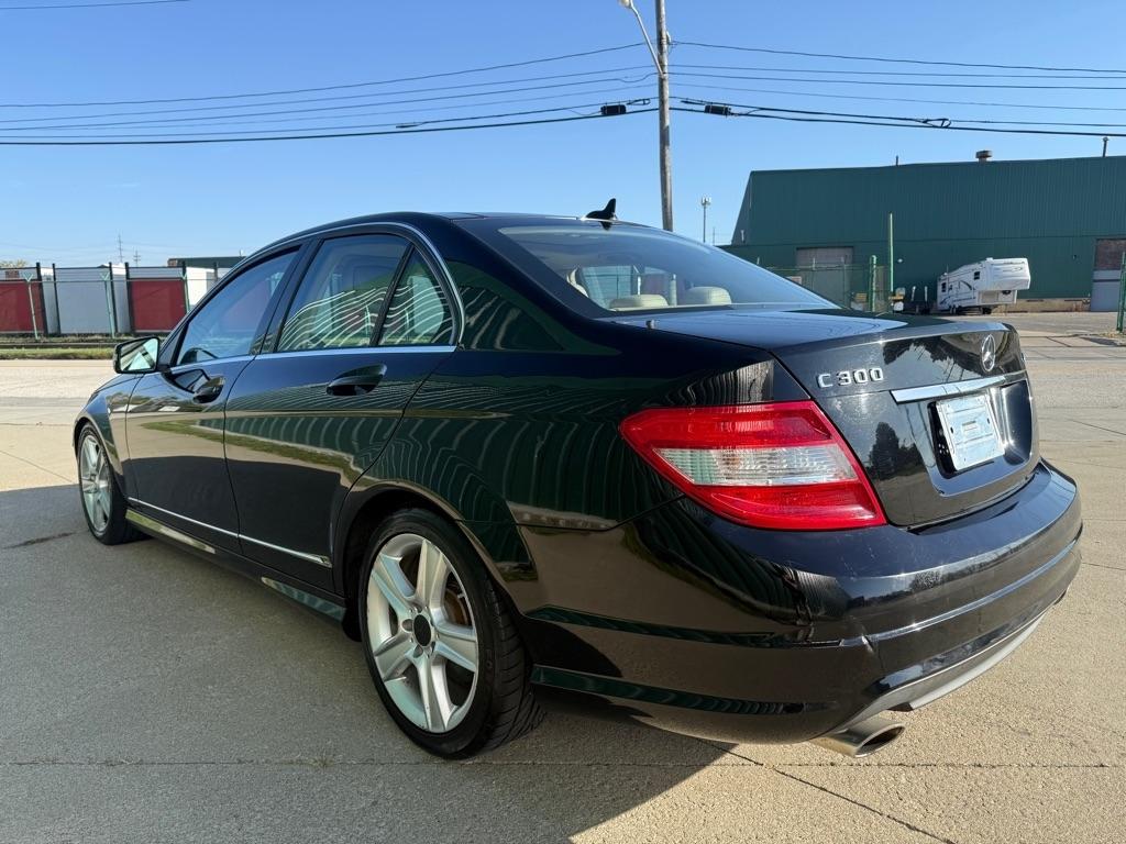 Mercedes-Benz C-Class C300 4MATIC Sport Sedan 2010