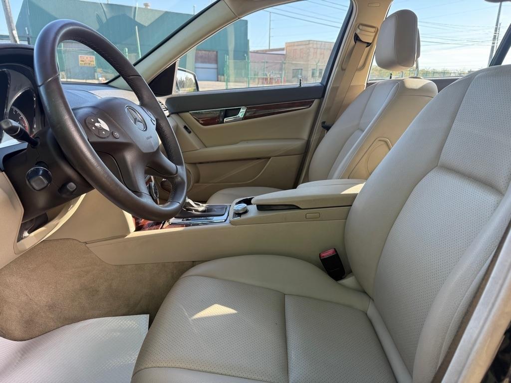 Mercedes-Benz C-Class C300 4MATIC Sport Sedan 2010