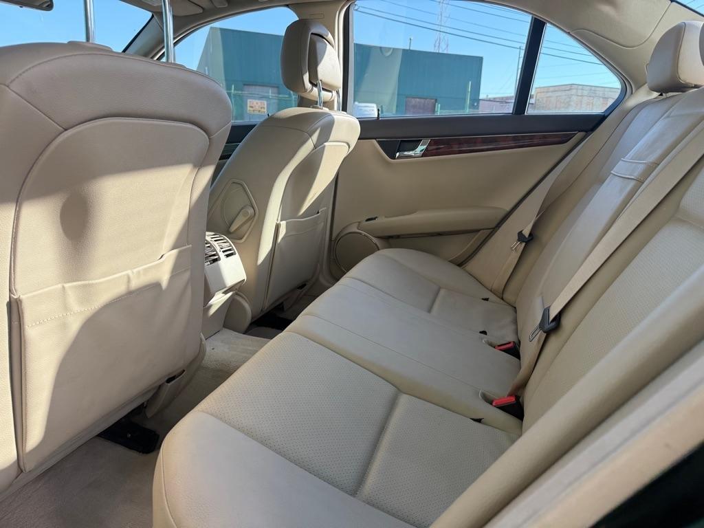 Mercedes-Benz C-Class C300 4MATIC Sport Sedan 2010