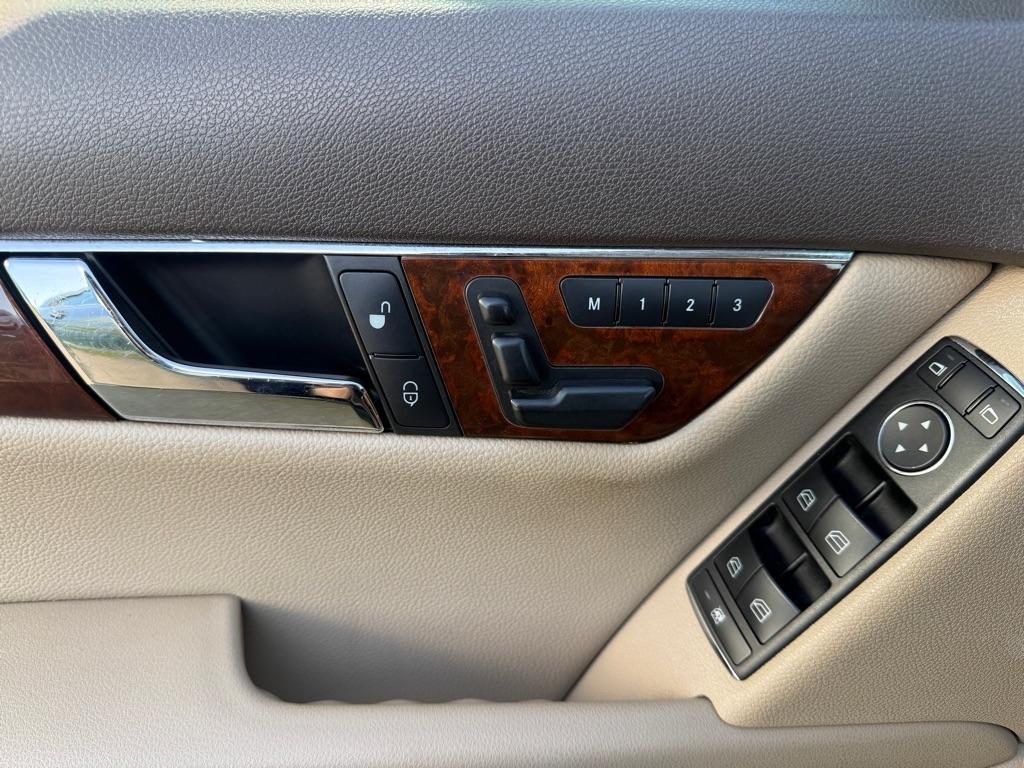 Mercedes-Benz C-Class C300 4MATIC Sport Sedan 2010