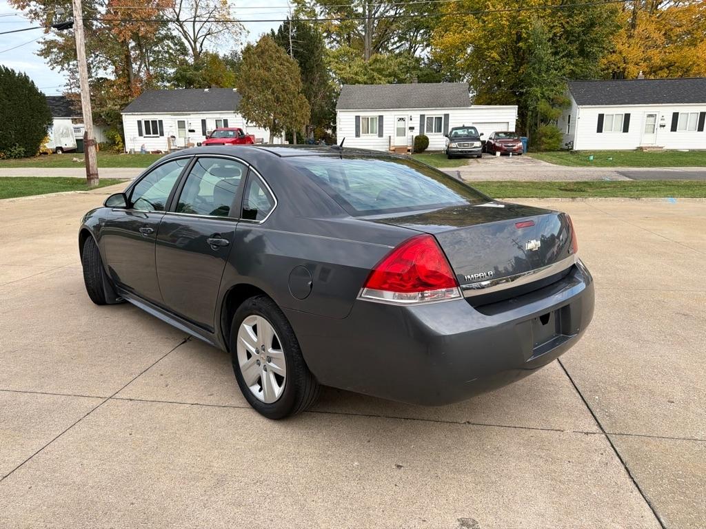 Chevrolet Impala LS 2010