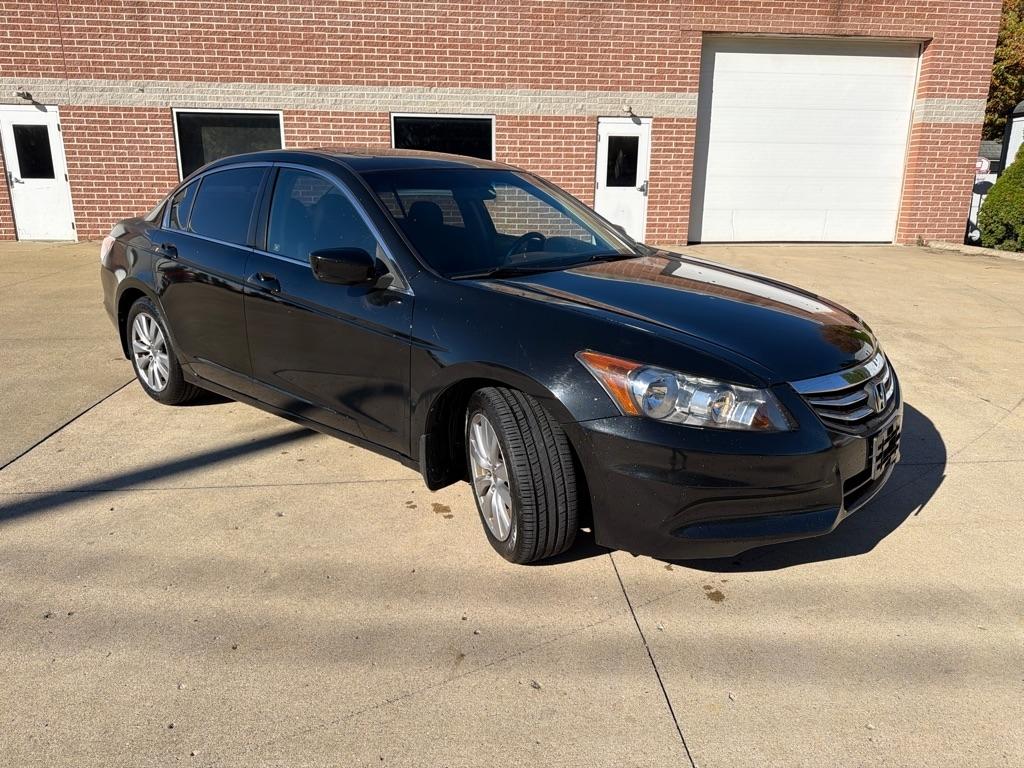 Honda Accord EX Sedan AT 2011
