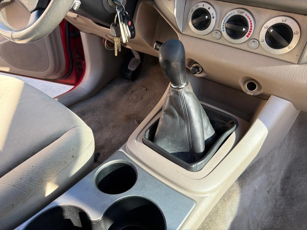 Toyota Tacoma Access Cab I4 Manual 4WD 2005