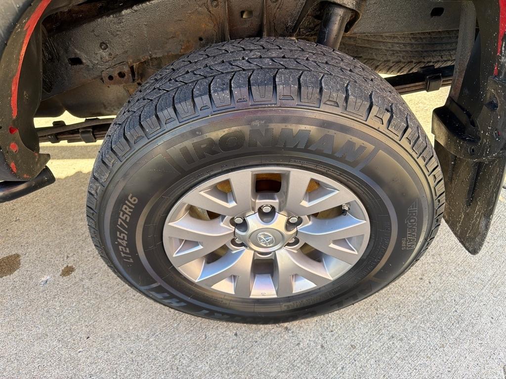 Toyota Tacoma Access Cab I4 Manual 4WD 2005