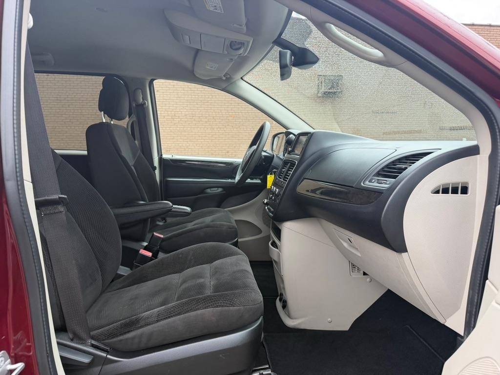 Dodge Grand Caravan SE 2019