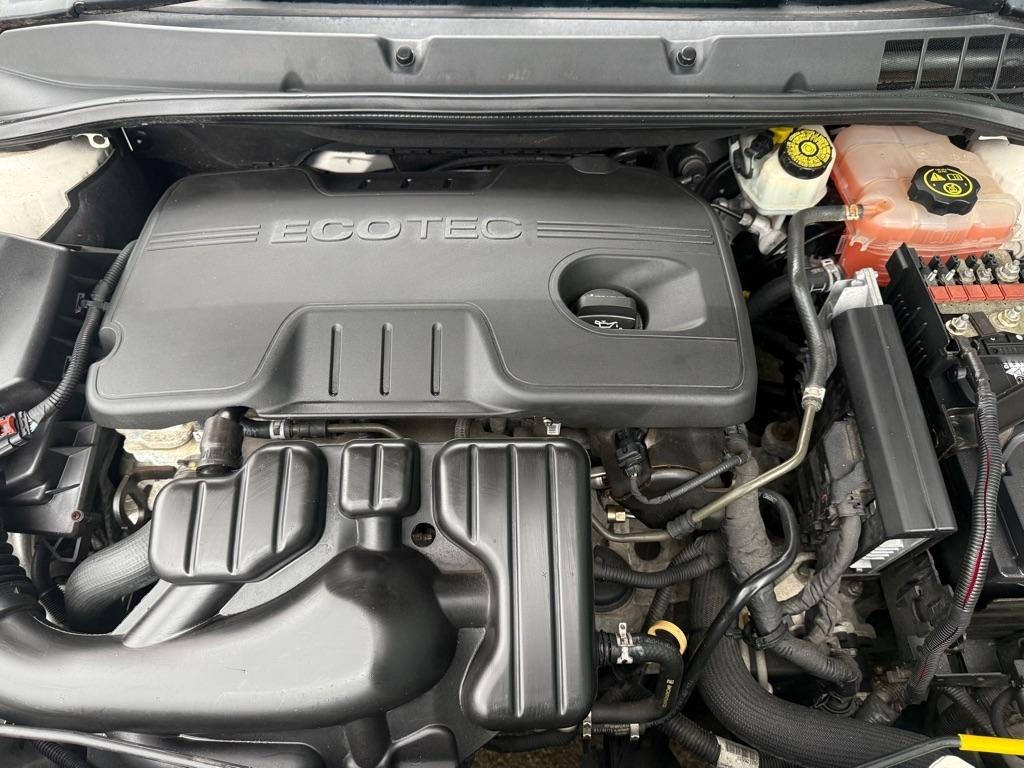 Buick Verano Base 2012