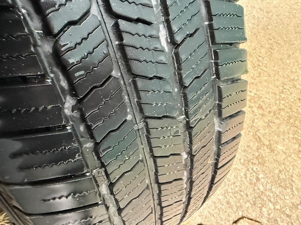 Ford Explorer Base 4WD 2014
