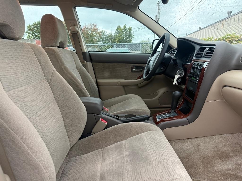 Subaru Outback Wagon w/All-weather Package 2004