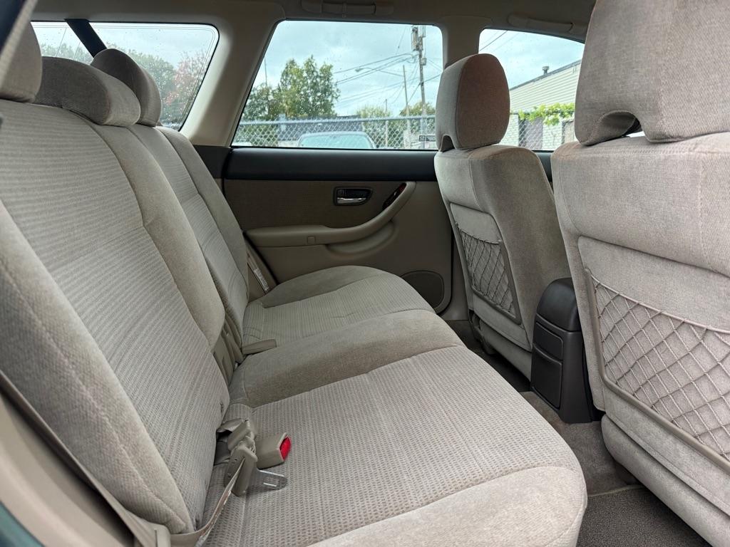 Subaru Outback Wagon w/All-weather Package 2004
