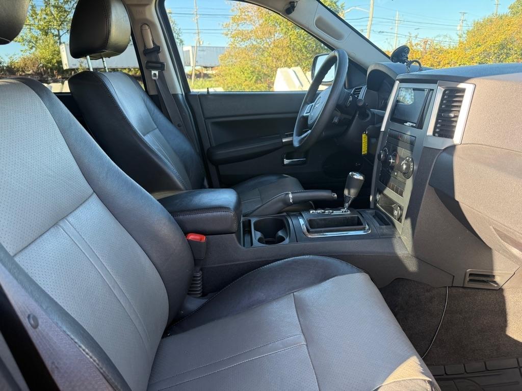 Jeep Grand Cherokee Laredo 4WD 2009