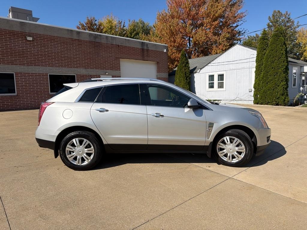 Cadillac SRX Luxury AWD 2012