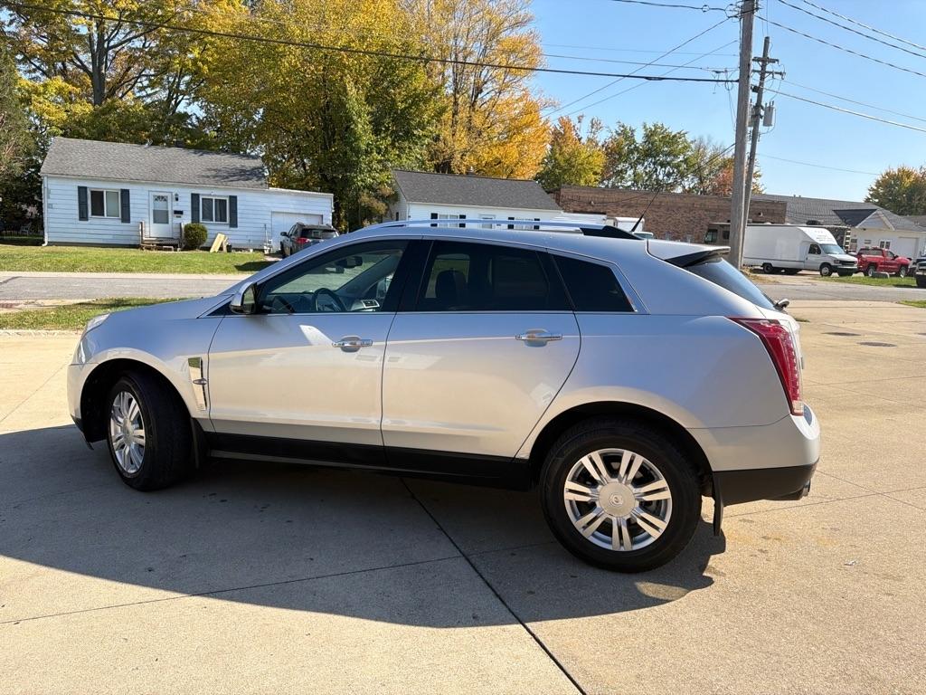 Cadillac SRX Luxury AWD 2012
