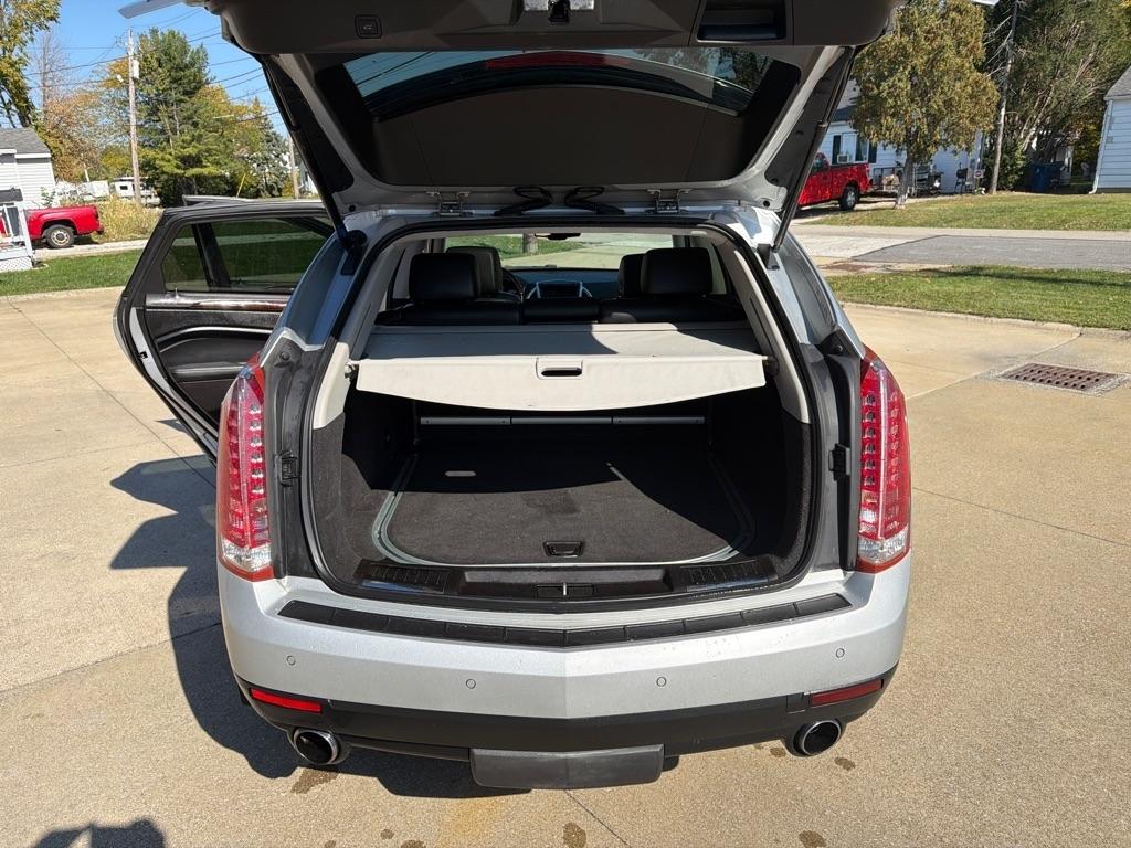 Cadillac SRX Luxury AWD 2012