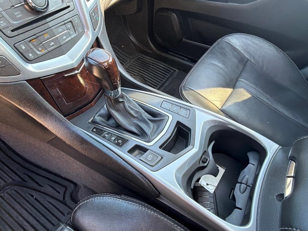 Cadillac SRX Luxury AWD 2012