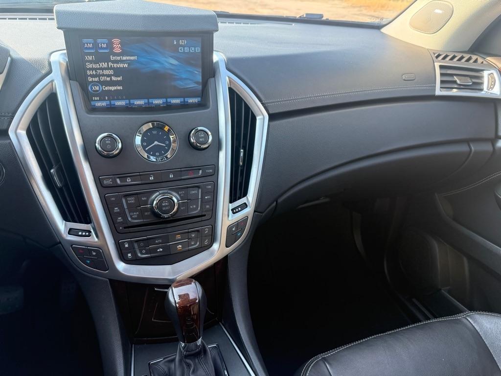 Cadillac SRX Luxury AWD 2012