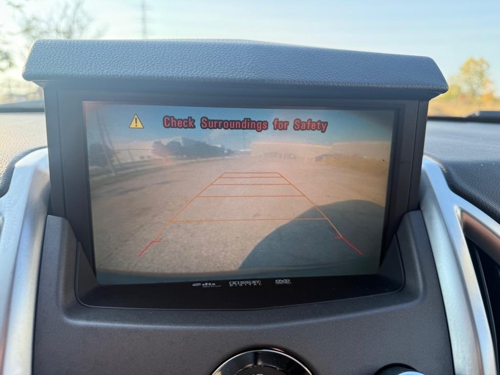 Cadillac SRX Luxury AWD 2012