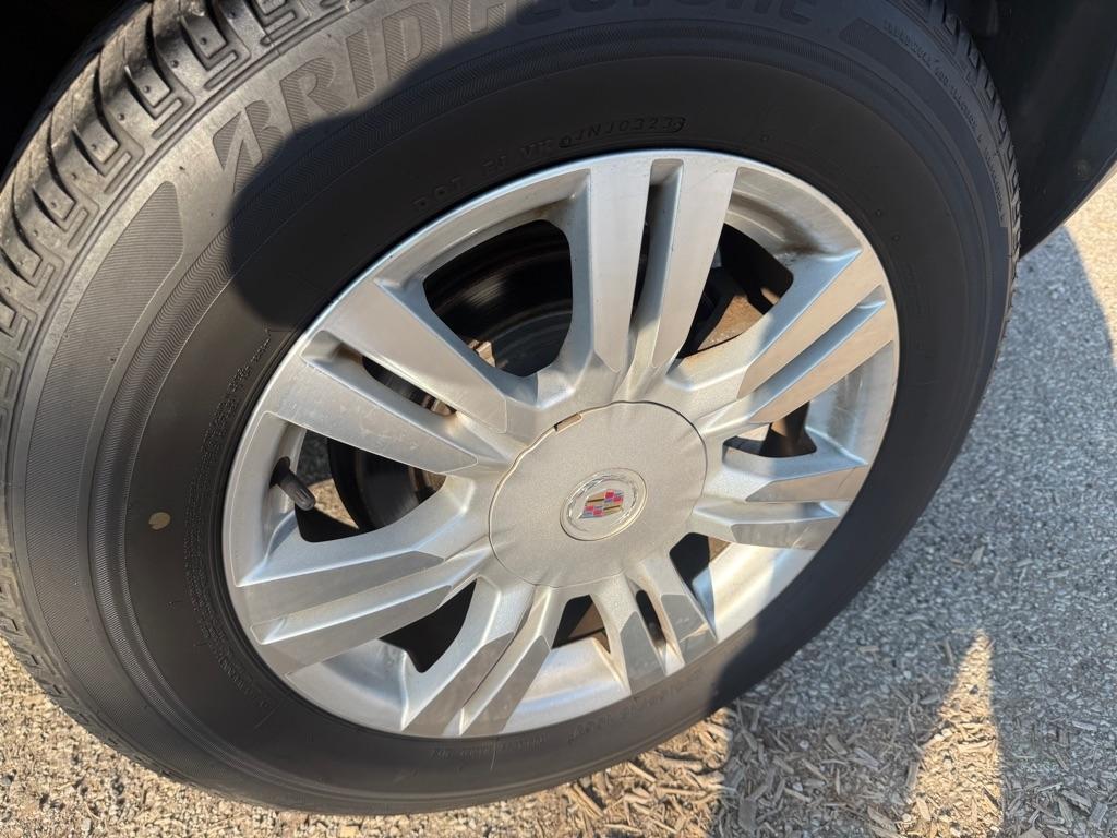 Cadillac SRX Luxury AWD 2012