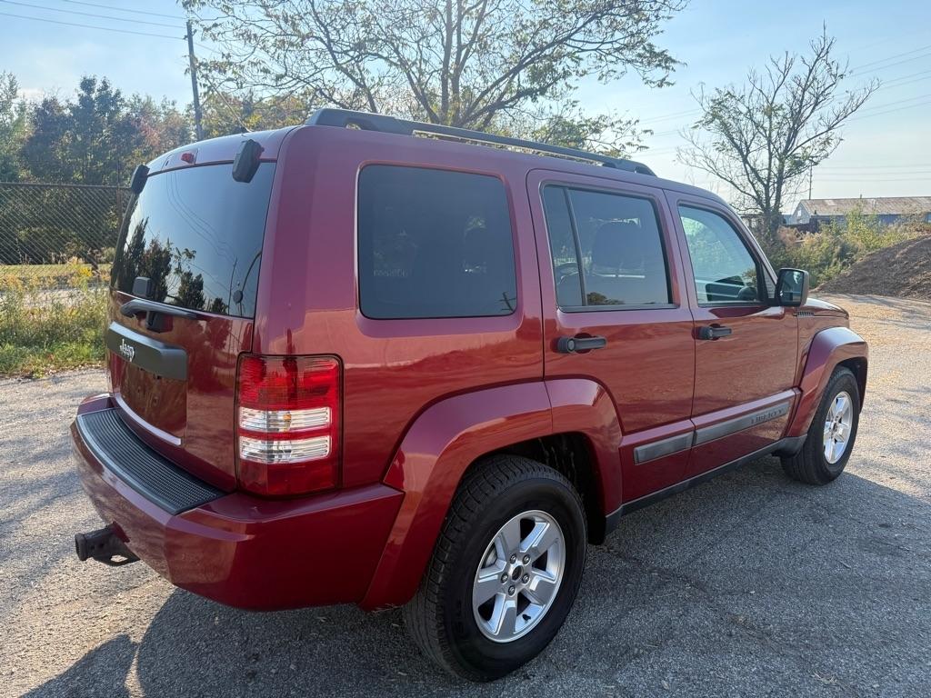 Jeep Liberty Sport 4WD 2012