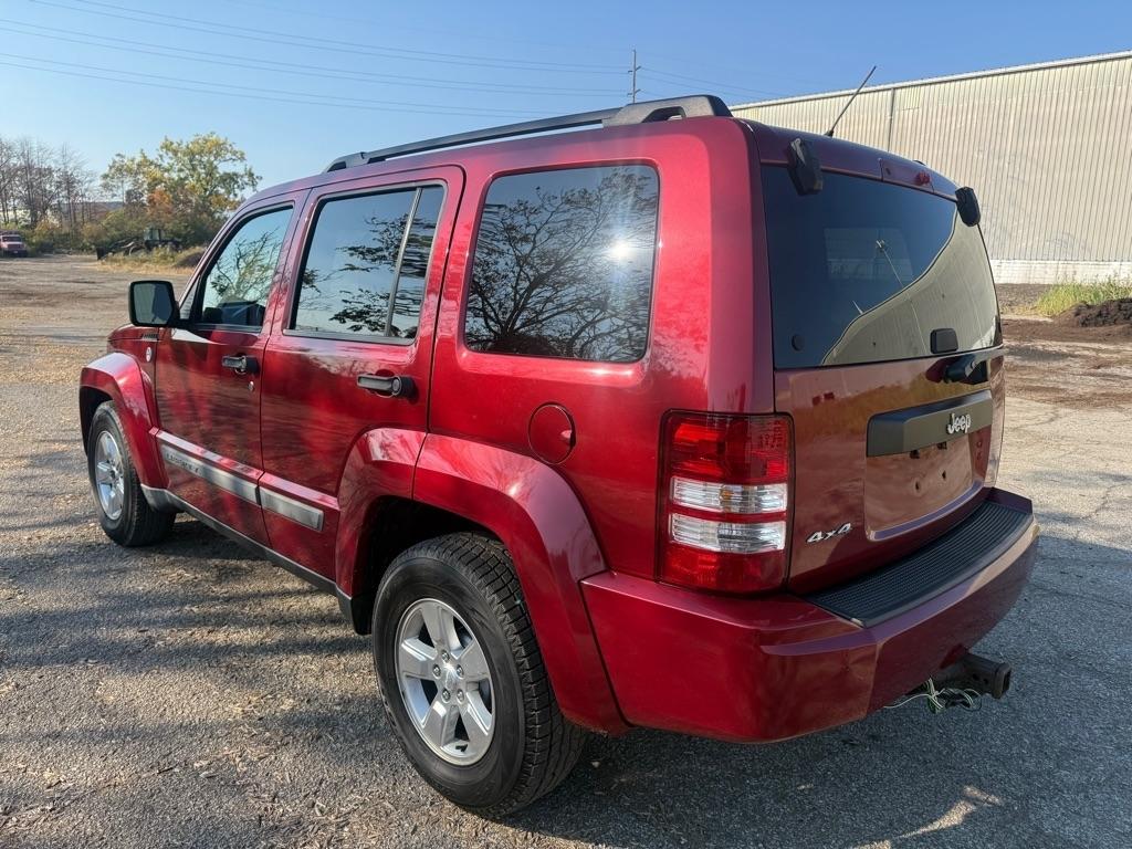 Jeep Liberty Sport 4WD 2012