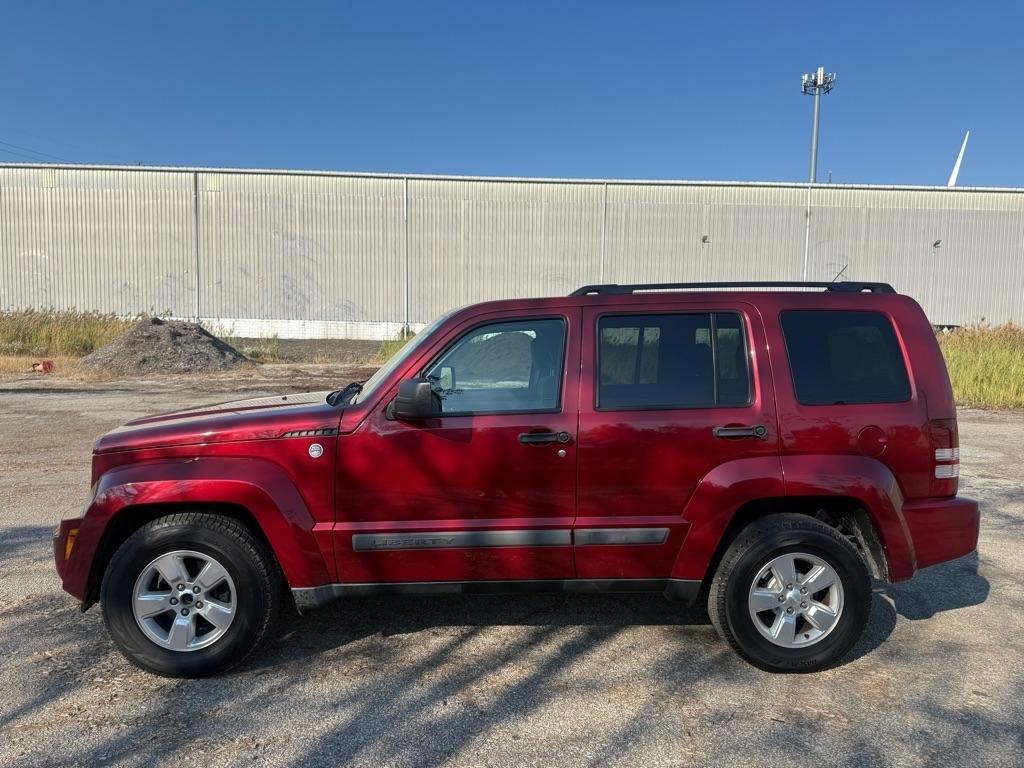 Jeep Liberty Sport 4WD 2012