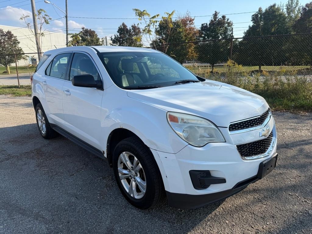 Chevrolet Equinox LS 2WD 2011