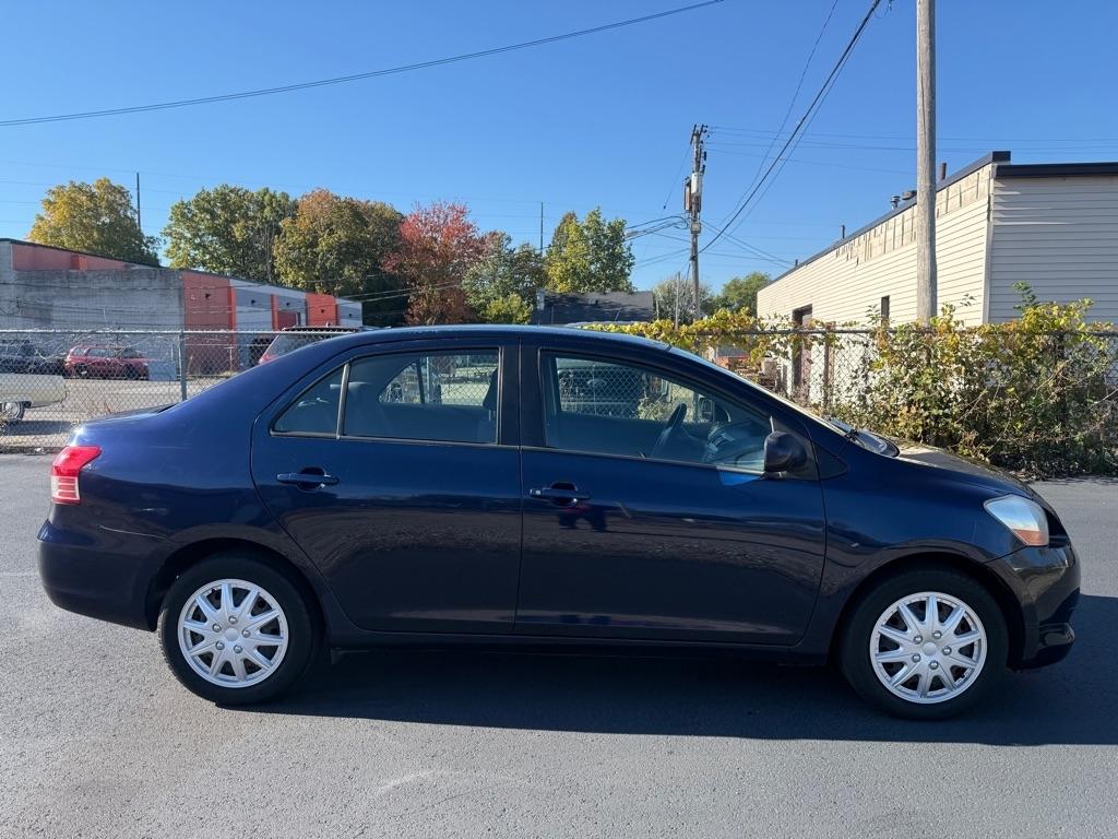 Toyota Yaris Sedan 2007