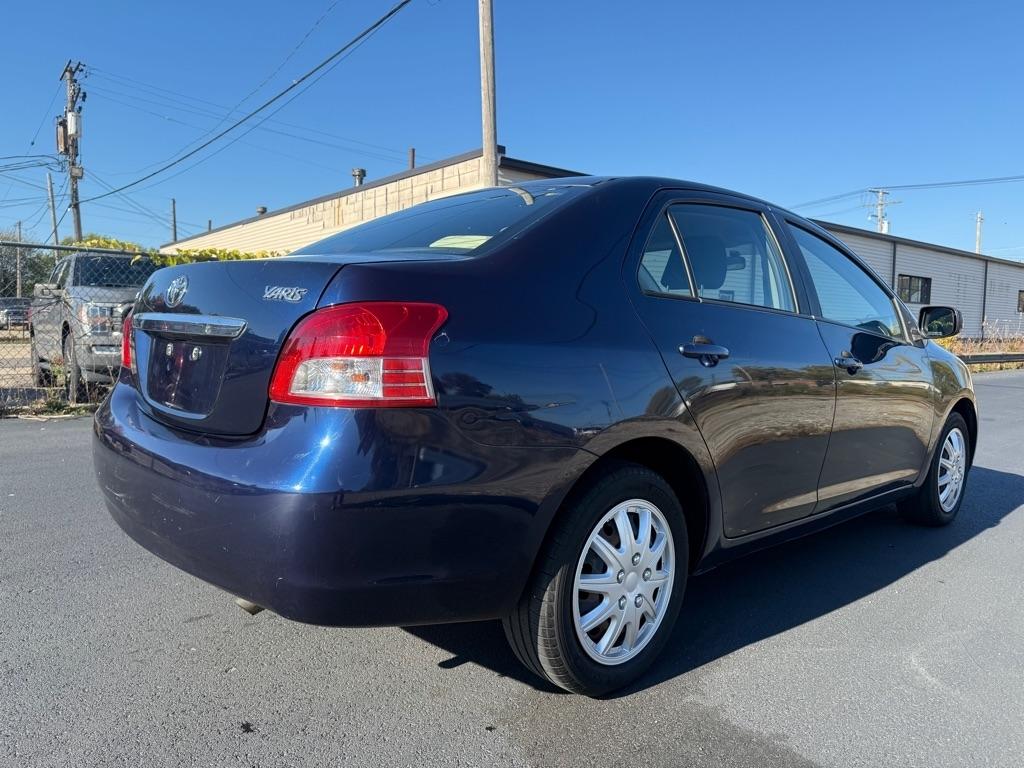 Toyota Yaris Sedan 2007