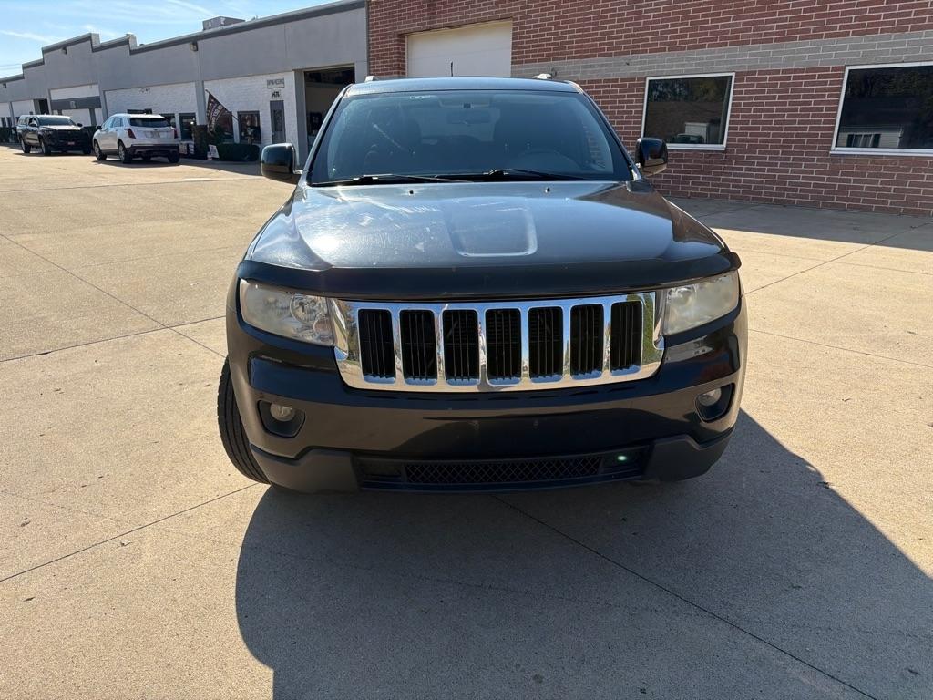 Jeep Grand Cherokee Laredo 2WD 2011