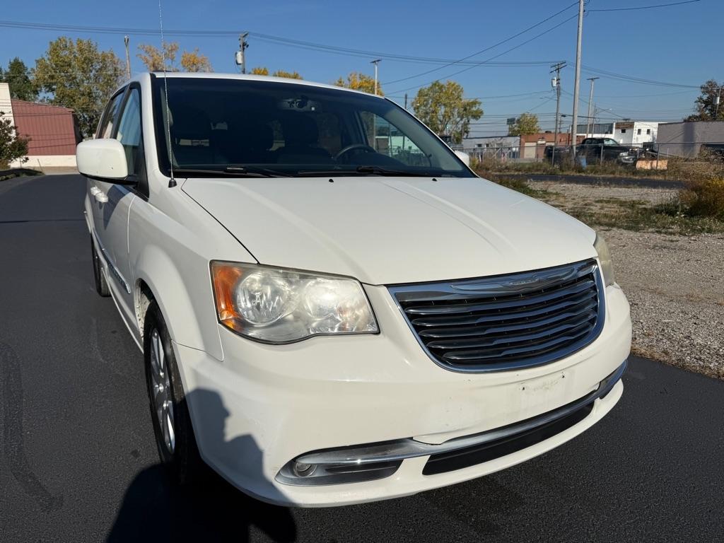 Chrysler Town & Country Touring 2013