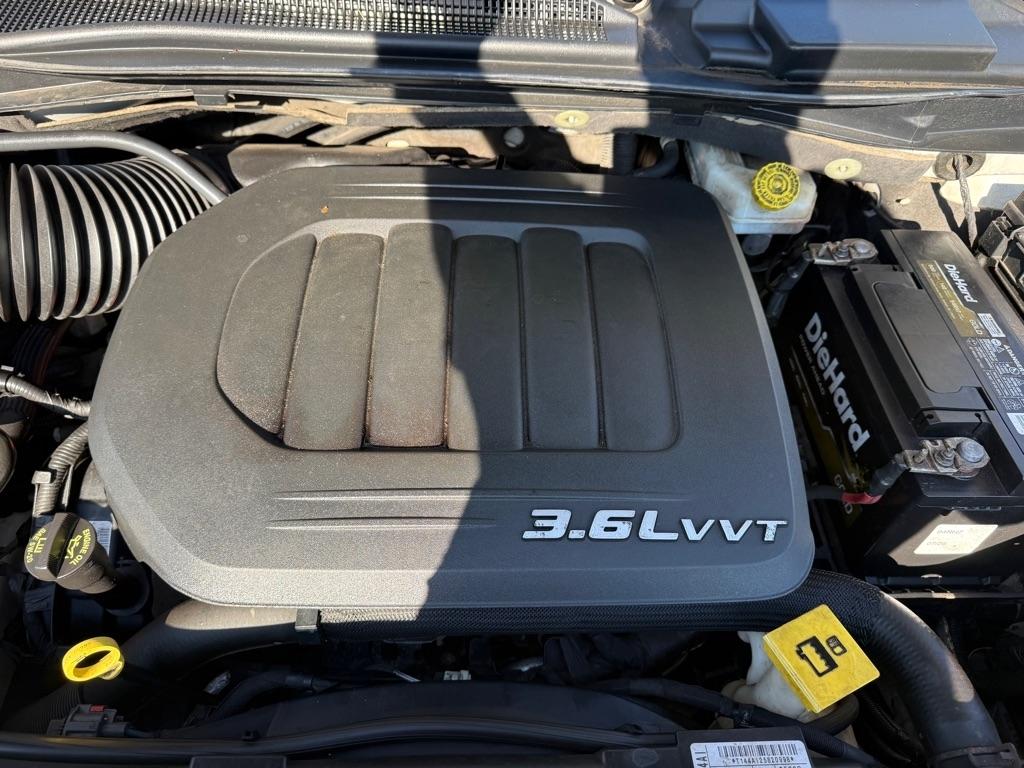 Chrysler Town & Country Touring 2013