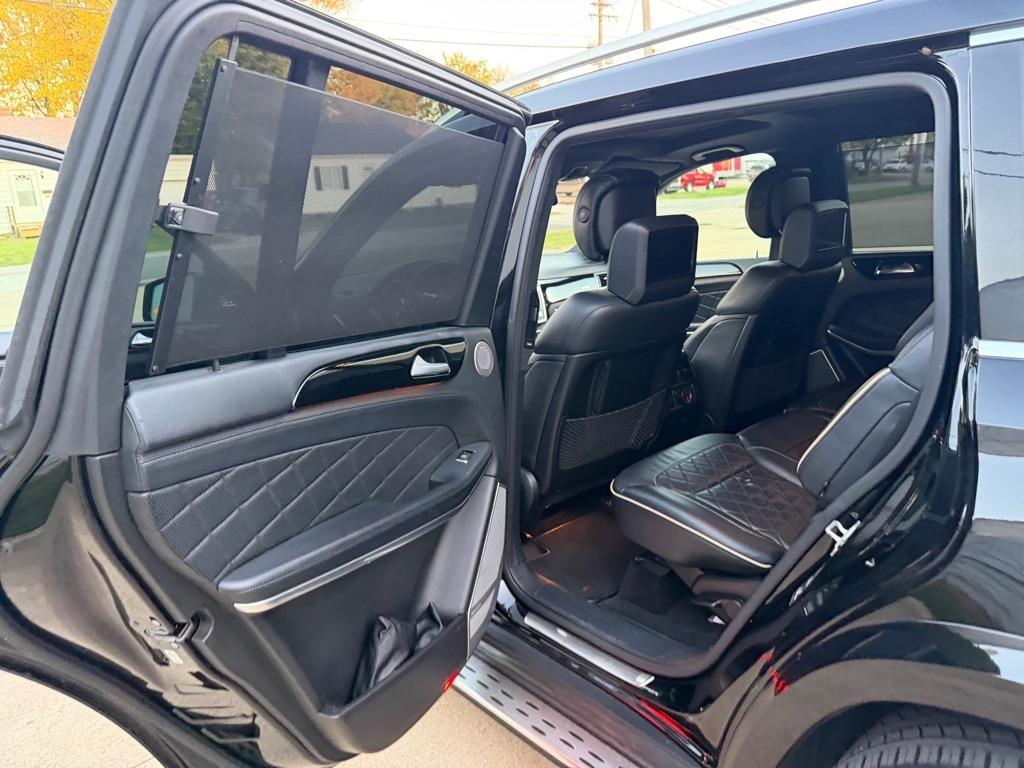 Mercedes-Benz GL-Class GL550 4MATIC 2013