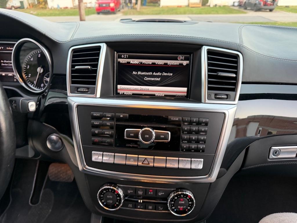 Mercedes-Benz GL-Class GL550 4MATIC 2013