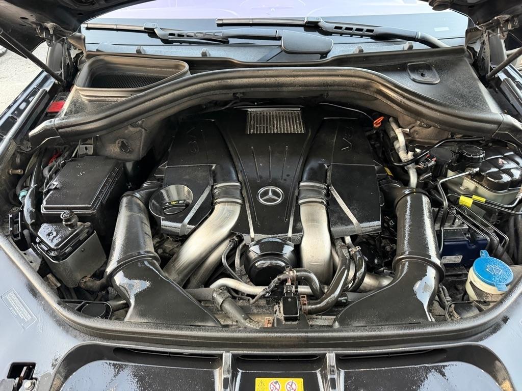 Mercedes-Benz GL-Class GL550 4MATIC 2013