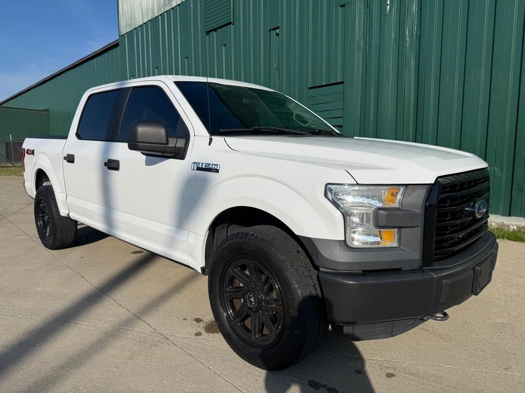 Ford F-150 XL SuperCrew 5.5-ft. Bed 4WD 2016