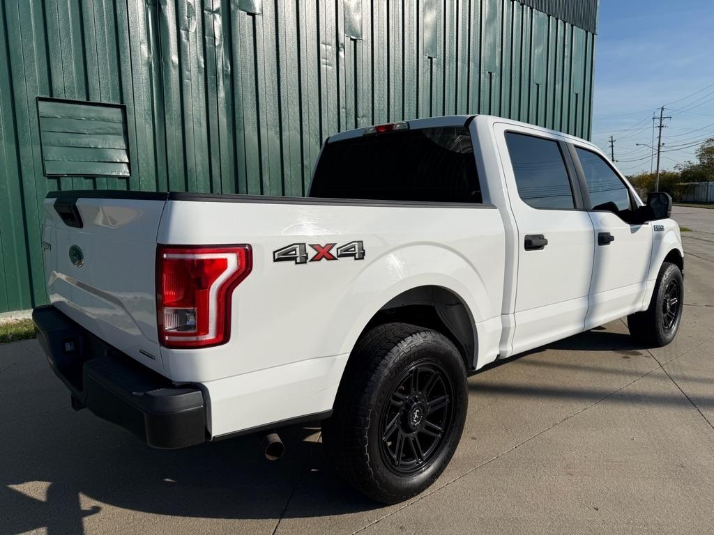 Ford F-150 XL SuperCrew 5.5-ft. Bed 4WD 2016