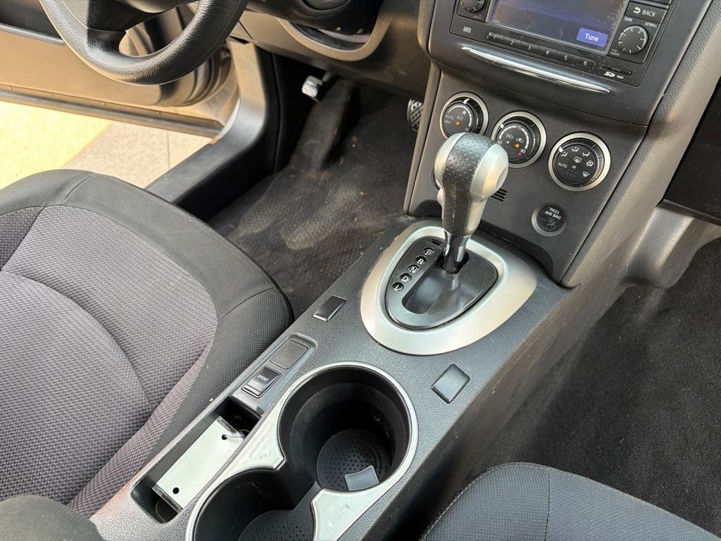 Nissan Rogue S AWD 2013
