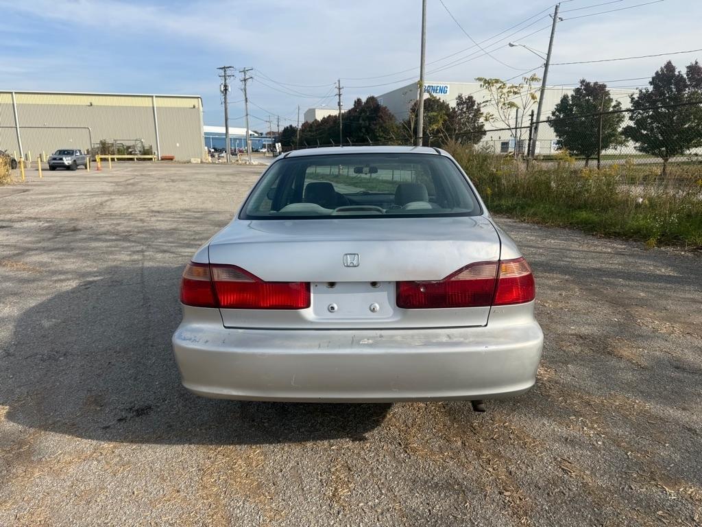 Honda Accord LX sedan 1999