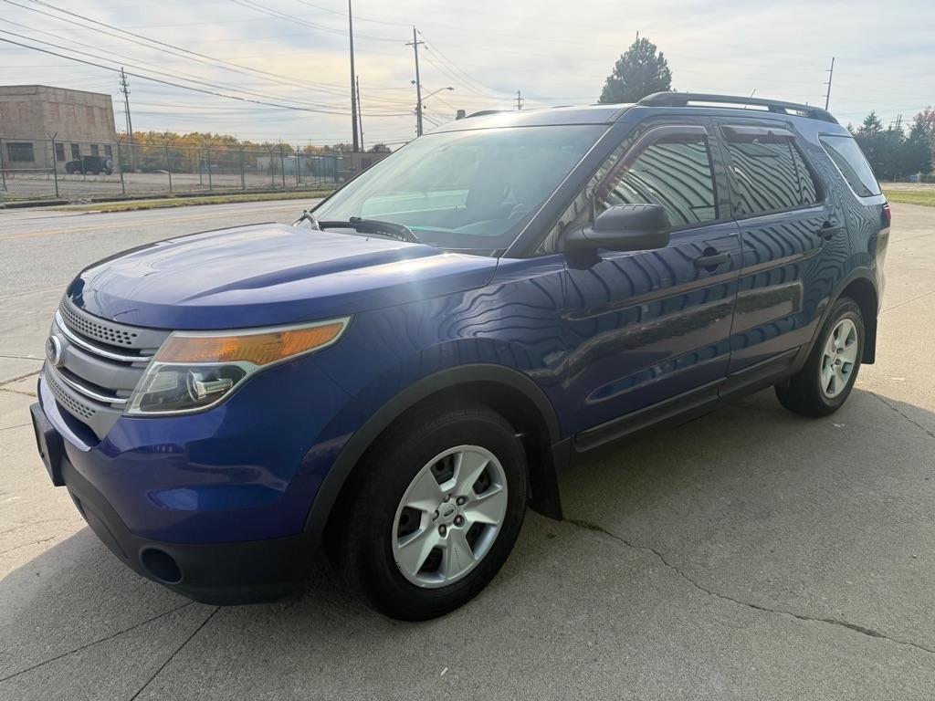 Ford Explorer Base 4WD 2013