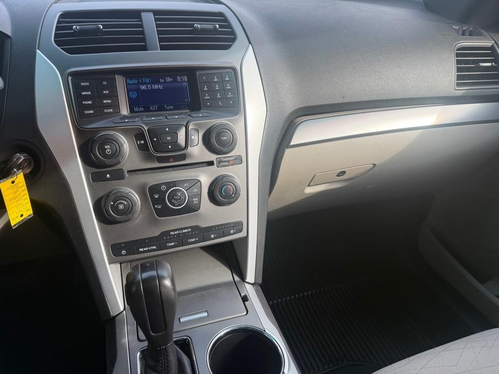 Ford Explorer Base 4WD 2013