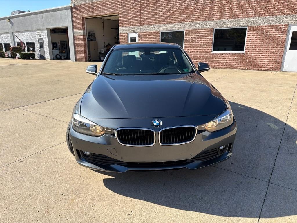 BMW 3-Series 320i xDrive 2015