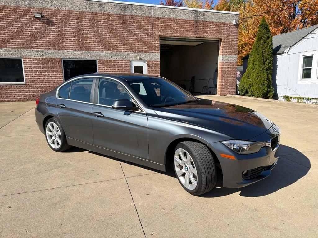 BMW 3-Series 320i xDrive 2015