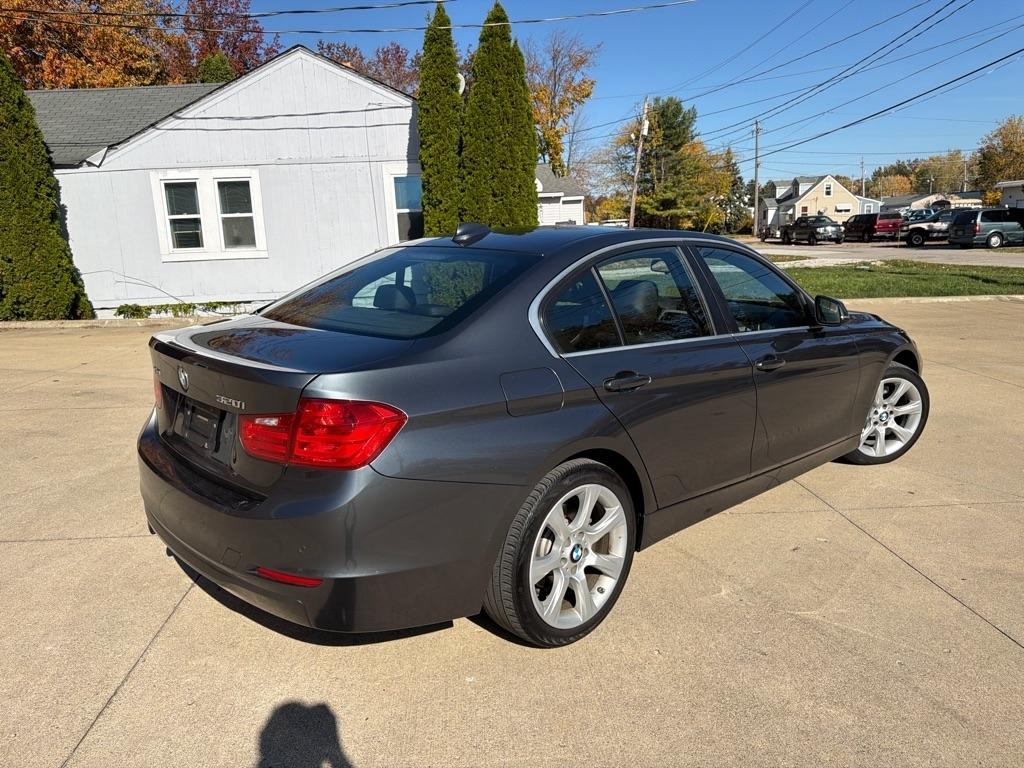 BMW 3-Series 320i xDrive 2015