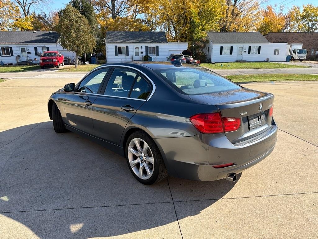 BMW 3-Series 320i xDrive 2015