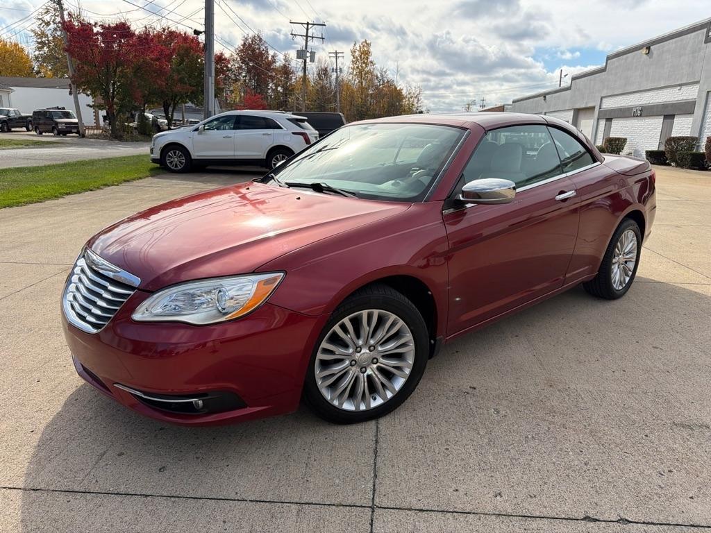 Chrysler 200 Limited Convertible 2012