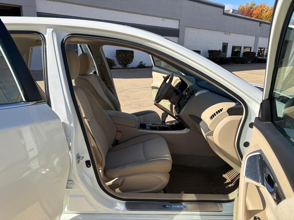 Nissan Altima 2.5 2013